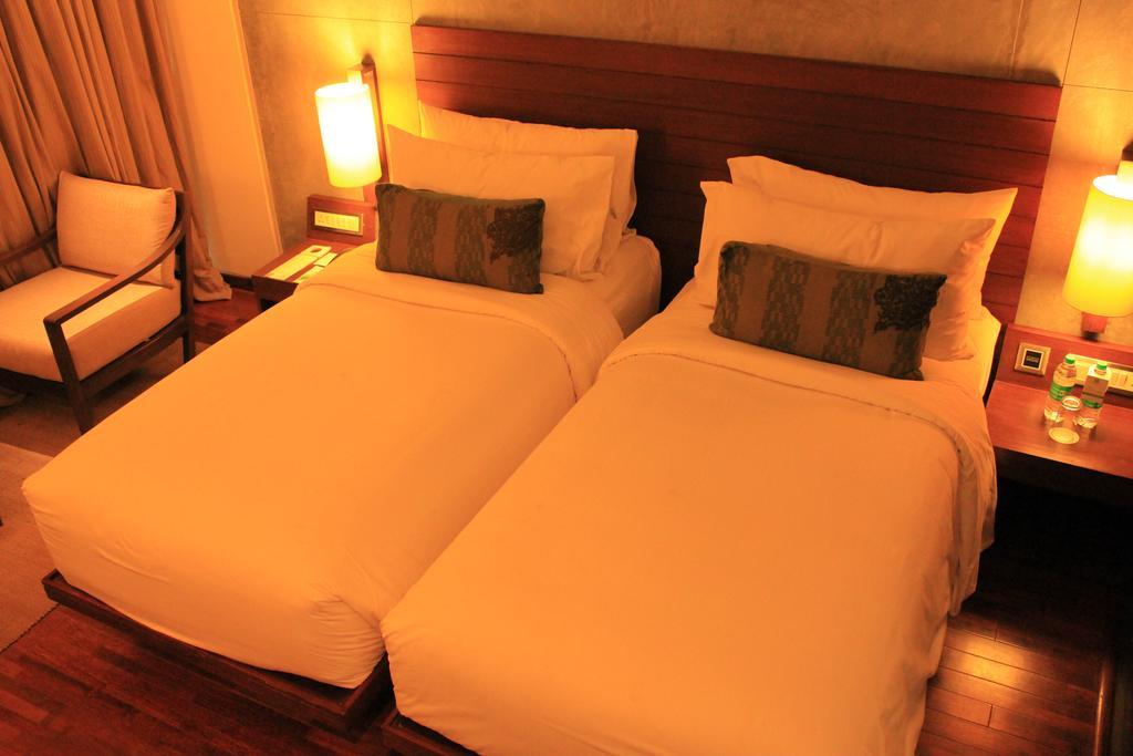 Holiday Inn & Suites Bengaluru Whitefield Exterior foto